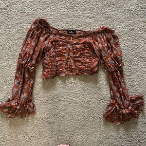 Lulu’s crop top